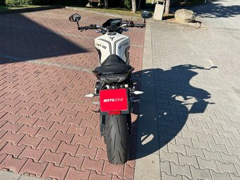 Yamaha MT-09 2014 - 4