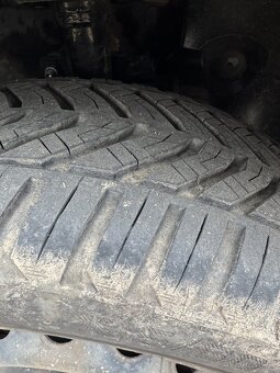 Renault clio grandtour 1.5 dci 63kw - 4