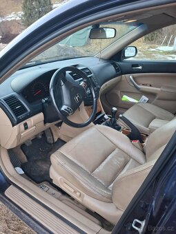 Predám Honda Accord VII 2.2 D - 4