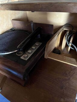 Gramofon PERPETON - 4