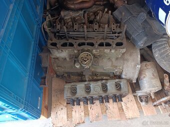 Škoda Tudor motor, podvozek - 4