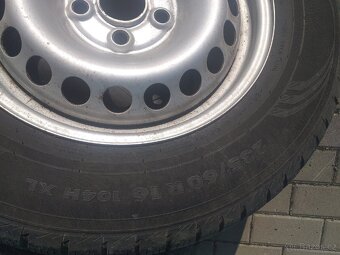 VW T5 kola , disky 16H - 4