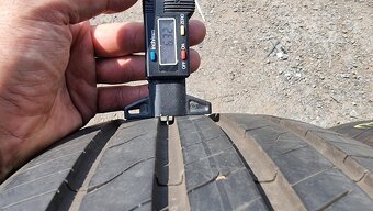 Letní pneu 215/55/17 Good Year - 4