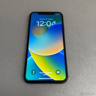 iPhone X 64GB, pěkný stav, 12 měsíců záruka - 4