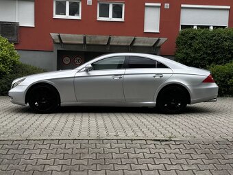 Mercedes-Benz CLS 500 Black ALU R19 306hp 7G Tronic Airmatic - 4