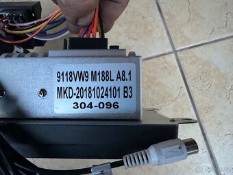 VW Škoda navigace radio. - 4