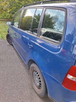 VW Touran 2.0, TDI, 2004, 103 kW, 5 míst, 34 tis. - 4