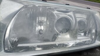 Xenon světla škoda Octavia 1 - 4