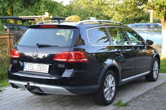 VW Passat alltrack 2.0 TDi 4x4 manuál - 4