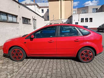 Ford Focus 85 000 km - 4