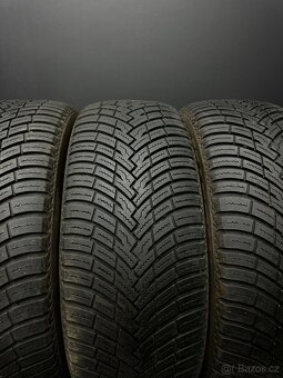 Sada pneu Pirelli 205/55/16 94V - 4
