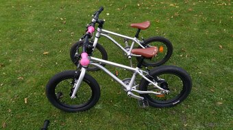 Velice Lehké Dětské kola EARLY RIDER BELTER 16" můžu POSLAT - 4