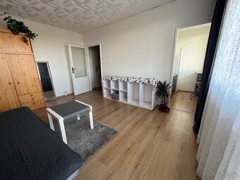 byt 1+1, Praha 9 - Prosek, balkon, blízko metra a mhd - 4