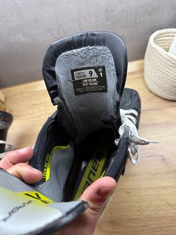 Bauer Vapor Hyperlite 2 vel.9 fit1 - 4