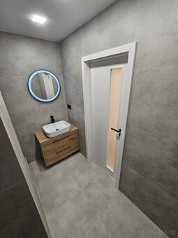 Pronájem bytu 1+1 v ulici U Zámeckého parku 2004 v Litvínově - 4