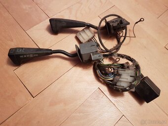 BMW spínač blinkrů a stěračů - 4