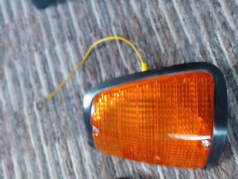 Přední blinkry škoda 120,Rapid - 4