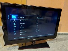 Televize SAMSUNG LCD 82 cm - 4