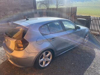 BMW 130i - 4