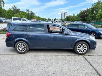Opel Astra H combi 1,6 16V, 2010 - 4