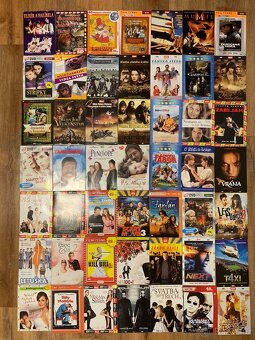 Sbírka DVD - 246 titulů + 80 plast. obalů - 4