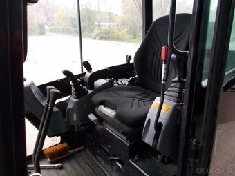 114,600Kč TOP 2014 Kubota KX 018-4 s přívěsem - 4