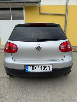 Volkswagen Golf 5 1.9 TDI - 4