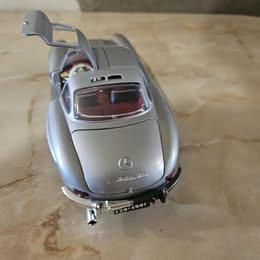 Dekorační model auta Jaguar a Mercedes-benz - 4