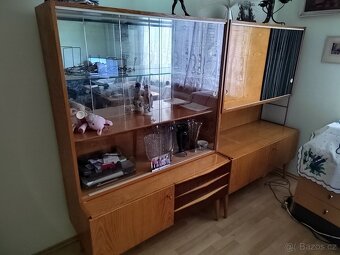 Prodej obývací stěna, šatní skříň - 4
