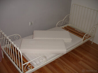 Rostoucí postel zn.IKEA - 4