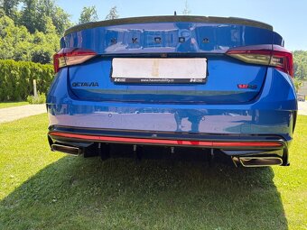 ŠKODA RS OCTAVIA TSI 2.0 DSG - 4