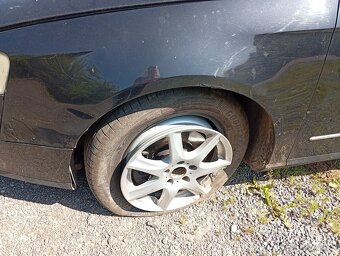 WV Passat B6 - 4