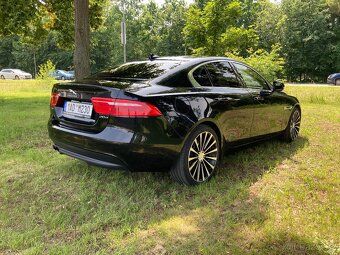 Jaguar XE 2.0d 132kW - 4