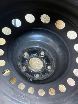 Prodam kola plech 215/60 R17 + zimni pneu - 4