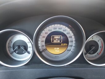 Mercedes C 220 CDi 125 kw, 2011 - 4