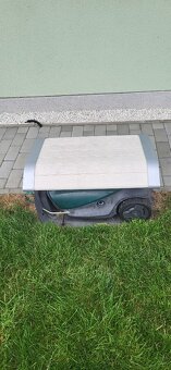 Robomow 304 U na 800 metrů. LEVNĚ - 4