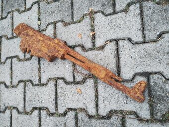 Nález detektorem kovu torza zbraní STG44 a Mannlicher M91 - 4