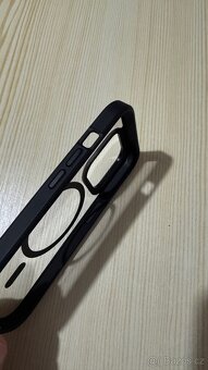 Pouzdro pro iPhone 15 Pro iStyle magdafe - 4
