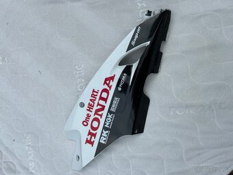 Kapotáž Honda CBR 1000RR Fireblade Repsole 93 - 4