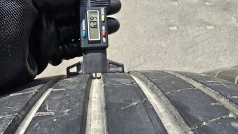 Letní pneu 225/40/19 Good Year - 4