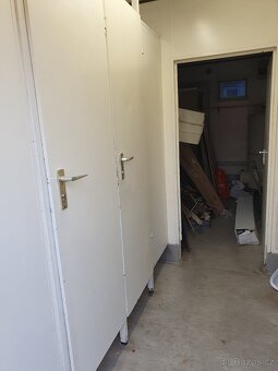 Sanitární kontejner/bunka 6x2,5m - 4