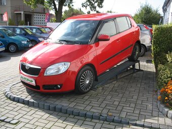 Fabia II 1,2-51 kW, 49.000,-Kč - 4