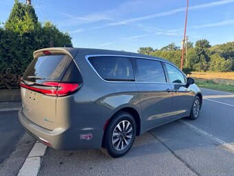 Chrysler Pacifica 3,6 Hybrid RU Radar Limit 2023 - 4