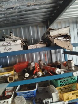 Připojovací garnitura - 4