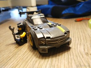 LEGO Speed Champions: 75877 Mercedes-AMG GT3 - 4