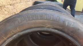 Pneu Pirelli - 4