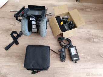 Pomocný motor pro invalidní vozík - 4