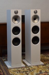 Reproduktory Bowers & Wilkins 603 bílá II - 4