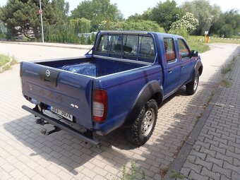 Nissan Double Cab 2.5 TD 4x4 tažné 3T k. ČR - 4