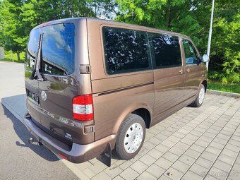 VW T5 CARAVELLE 2.0 TDI COMFORTLINE, 148 200 KM, 2x ŠOUPAČKY - 4